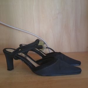 Vintage 90s black satin kitten mules